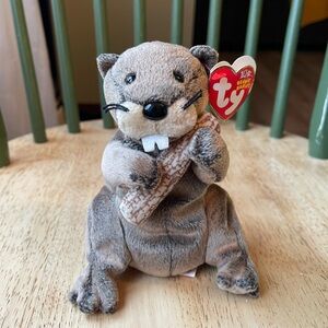 Ty Brown Beaver Beanie Baby— Lumberjack